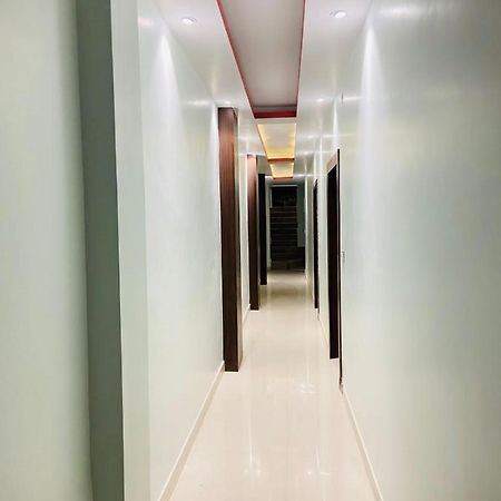Hotel Grill Inn Lucknow Buitenkant foto